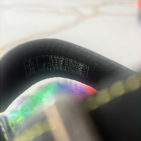 Dr Marten 2 colorful Furry Sandal size 7 - Picture 7 of 9